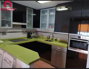 Appartamento in Arroyo del Moro - Noreña. Piso en arroyo del moro con terraza ,  piscina comunitaria, gara