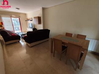 Location Appartement à Ciudad Jardín - Zoco. Piso seminuevo año 2005 junto avenida medina azahara con terraza