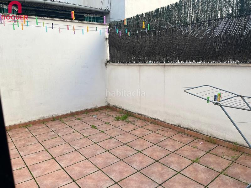 Foto b4087021-5e74-4fcc-8207-8d364dd8dd60. Piso apartamento año 2004 con dos patios en Viñuela - Rescatado Córdoba