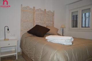 Appartement à Casco Histórico  - Ribera - San Basilio. Piso en san basilio en planta baja