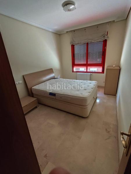 Foto d4b5842b-69e4-4ee9-9b8f-68b2e8524c32. Piso  seminuevo año 2005 junto avenida medina azahara con terraza y garaje en Córdoba