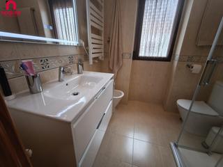 Casa adossada a Ciudad Jardín - Zoco. Casa en ciudad jardin