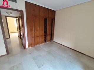 Pis a Ciudad Jardín - Zoco. Espectacular vivienda exterior en medina azahara con ascensor y