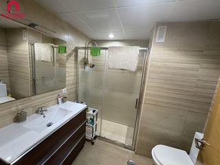 Appartement à Huerta de la Reina - Trassierra. Estupendo piso en colonia de la paz con terraza y ascensor
