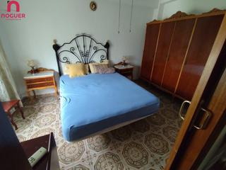 Appartement à Sector Sur. Piso en venta en calle ubeda con ascensor