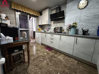 Pis a Centro. Vivienda en pleno centro unto a la plaza de las tendillas con ga