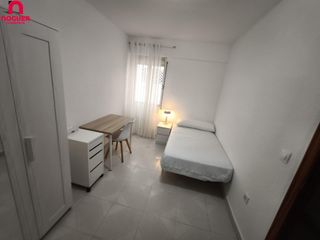 Miete Etagenwohnung in Ciudad Jardín - Zoco. Estudiantes !!! curso 20252026 piso de dos dormitorios reformado
