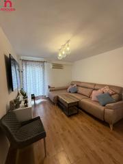 Piso en Sector Sur. Piso junto av granada