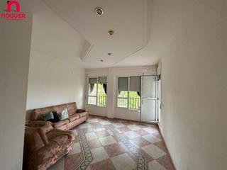 Pis a Priego de Córdoba. Piso venta distrito sur  urb las dalias ii