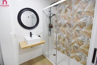 Rez-de-chaussée à Sector Sur. Piso en venta  junto al ambulatorio de sector sur