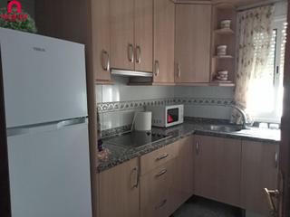 Appartement à Santa Rosa - Valdeolleros. Piso en venta  zona santa rosa