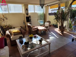 Maison à Paraíso Arenal - La Colina. Casa paraiso arenal independiente de dos plantas ,  sotano , pis