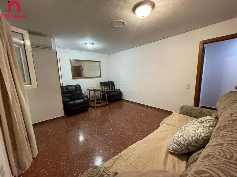 Foto bbc6c838-f5d7-4c4c-9e4d-3b0cee273179. Appartamento in Ciudad Jardín - Zoco Córdoba