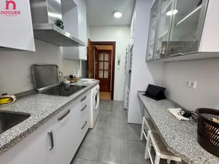 Etagenwohnung in Ciudad Jardín - Zoco. Piso en venta en avd. medina azahara