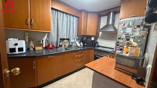 Pis a Poniente-Norte - Miralbaida - Parque Azahara. Piso en albolafia con patio , garaje y trastero