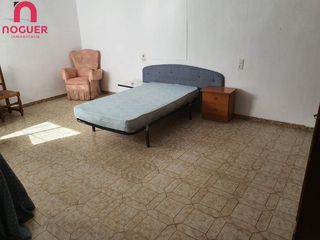 Flat in Ciudad Jardín - Zoco. Junto a costasol