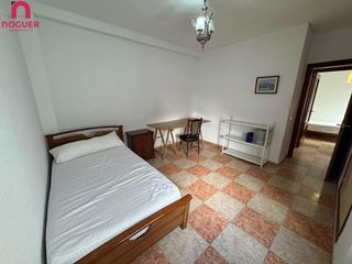 Flat in Ciudad Jardín - Zoco. Piso junto medina azahara con ascensor , terraza, trastero y azo