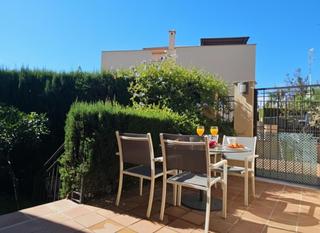 Casa aparellada  Calle menta. De las mejores casas de mirabueno, en esquina, con vistas espect