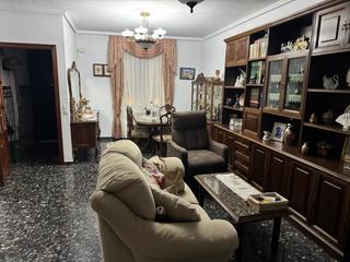 Haus in Campo de la Verdad - Miraflores. Casa en campo de la verdad!!