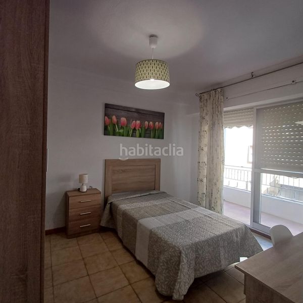 Foto d53010fb-135e-46c8-8267-43c9979c9c79. Pis a Ciudad Jardín - Zoco Córdoba