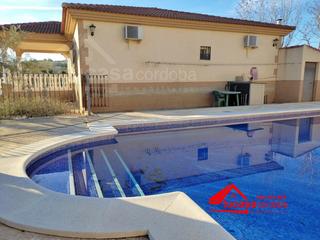 Masia a Almodóvar del Río. Preciosa casa con terreno hipotecable en cuevas bajas