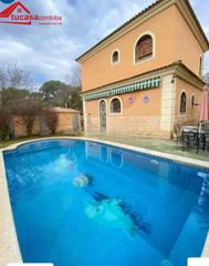 Mas à Santa Maria de Trassierra. Casa de ensueño en trasierra no hipotecable con piscina y amplio
