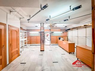 Local Comercial a Fuensanta- Arcángel. Local con amplia fachada en zona fuensanta  impulsa tu negocio d