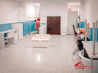 Locale commerciale in Fátima - Levante