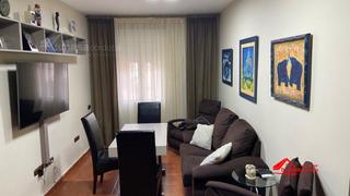 Casa a Sta. Marina - San Andrés - San Pablo - San Lorenzo. Casa en san lorenzo de tres plantas