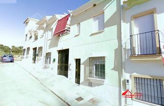Casa in Almodóvar del Río. Casa de nueva construcción en venta en almodovar