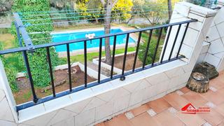 Pis a Las Jaras. Vivienda en las jaras con piscina comunitaria