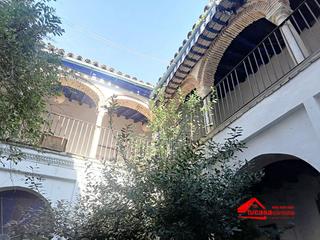 Maison à Casco Histórico  - Ribera - San Basilio. Casa en zona casco histórico