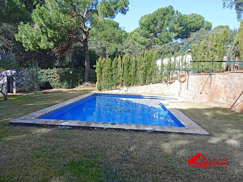Foto 805ba3f7-df6d-4903-9b7d-dfb35201b7f6. Casale con riscaldamento parcheggio piscina in Santa Maria de Trassierra Córdoba