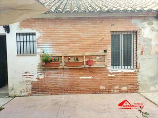 Maison à Campo de la Verdad - Miraflores. Casa para reformar a tu gusto en campo de la verdad  zona baja!