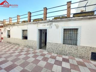 Casa a El Higuerón. Casa en carretera palma del río, lista para personalizar  hipote