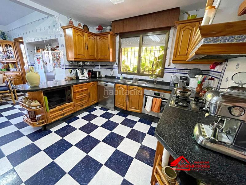 Foto 10bb33ff-408b-473d-9ec8-e1504a22f499. Chalet  para entrar a vivir, brillante alto, cordoba en Córdoba