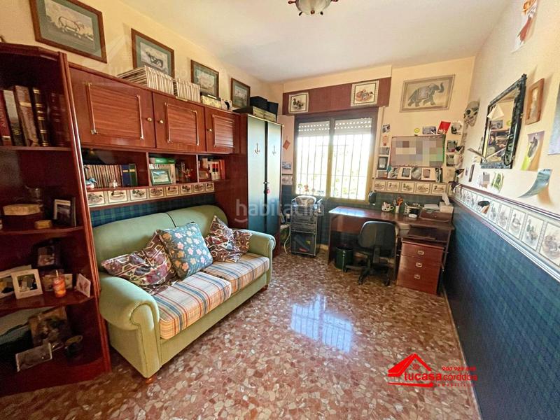 Foto 5198fa14-8f74-4222-a275-5b1f52c95d19. Chalet  para entrar a vivir, brillante alto, cordoba en Córdoba