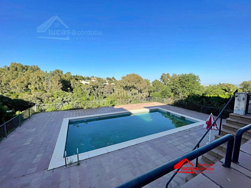 Foto 5ed969ec-b529-4dfe-9fee-23a98ddc27d6. Chalet  para entrar a vivir, brillante alto, cordoba en Córdoba