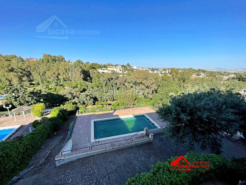 Foto 8d7a8a15-050b-4b14-8a9e-da79fb3bf5d0. Chalet  para entrar a vivir, brillante alto, cordoba en Córdoba