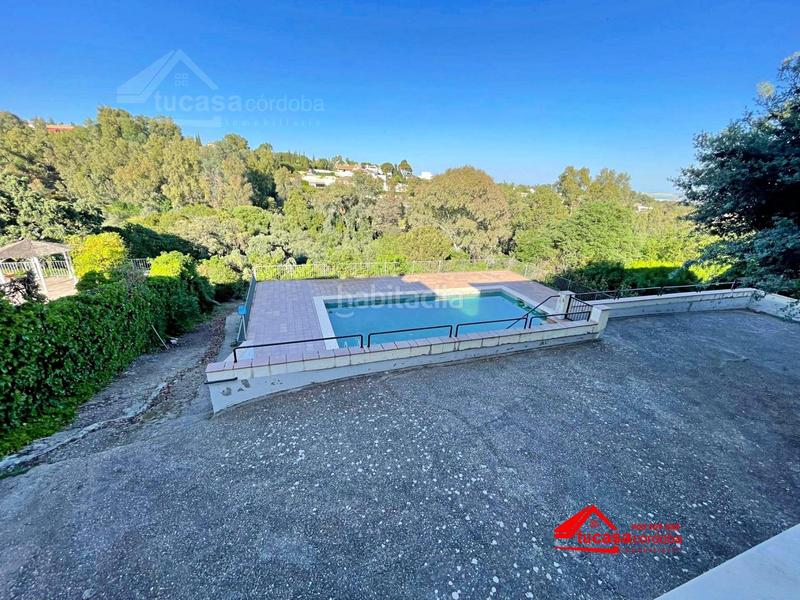 Foto c6dadcc1-f61e-4796-9f53-eda98cc3aef3. Chalet  para entrar a vivir, brillante alto, cordoba en Córdoba