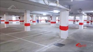 Parking voiture à Fátima - Levante. Plaza de parking en fátima