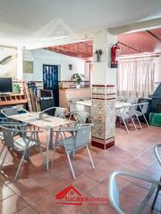 Casa a El Higuerón. Casa hipotecable en venta en trassierra con bar en la planta baj