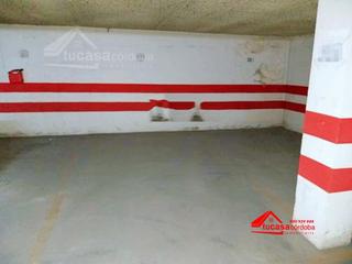 Parking coche en Casco Histórico  - Ribera - San Basilio. Cochera en venta en san pedro las lonjas, córdoba