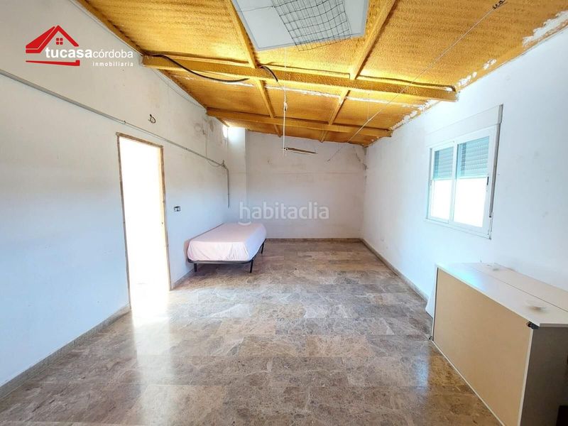 Foto dac17b8d-a6a4-43ea-9a09-8cfe22d2d6f4. Casa amb aparcament a Alcolea Córdoba