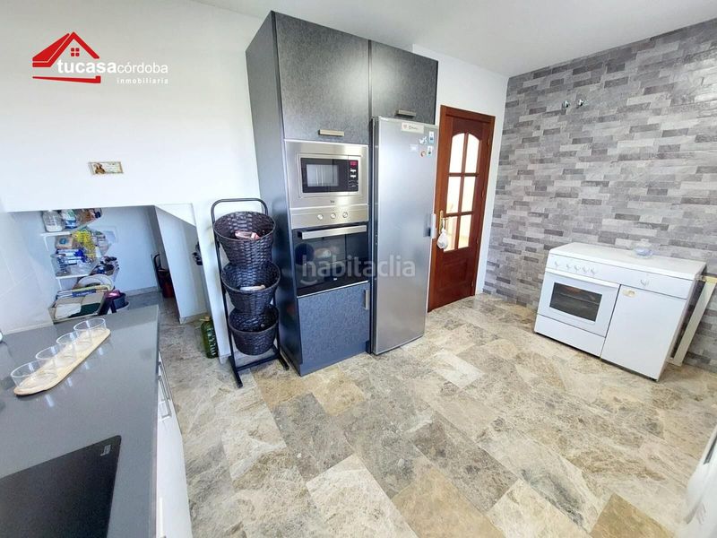 Foto ea1f7961-73a6-4d82-8e1d-28313d188357. Casa amb aparcament a Alcolea Córdoba