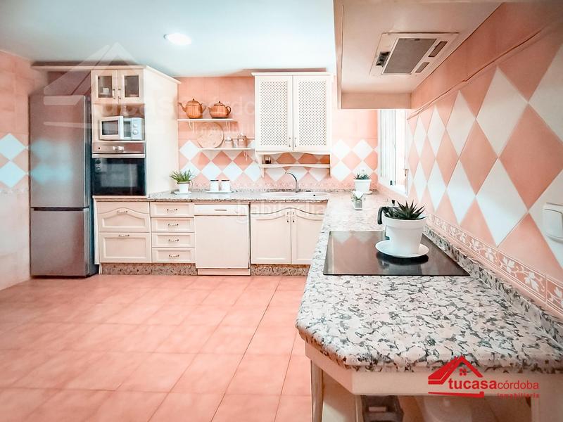 Foto bc0d3fd6-dbf1-41f4-a6a3-d7a36188447b. Chalet espectacular casa hipotecable en urbanización el alamillo. Villarrubia en Córdoba