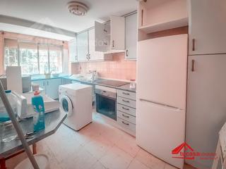Flat in Fuensanta- Arcángel. Amplia vivienda en la fuensanta confort y excelente ubicación
