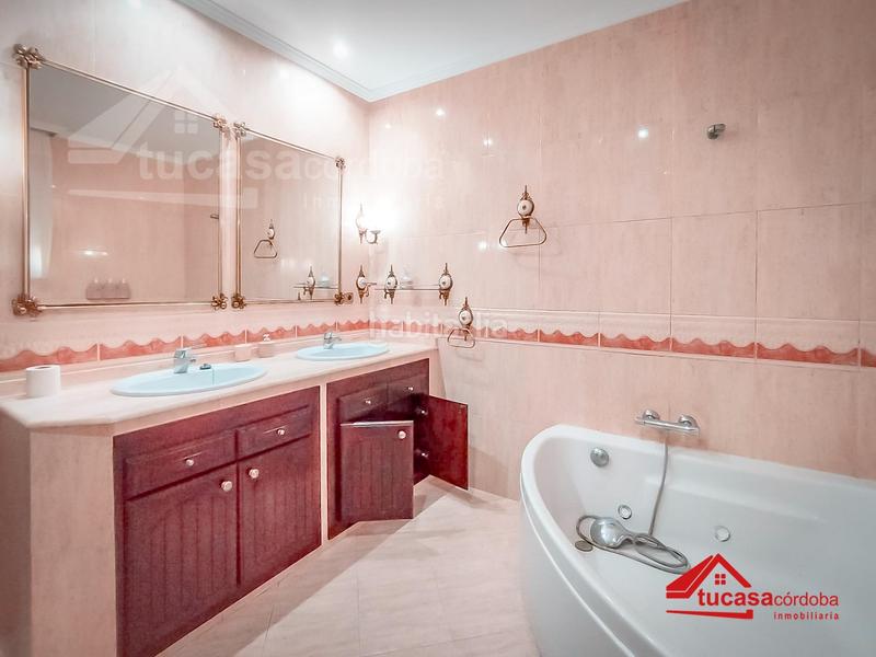 Foto bbc1cd4a-49ed-4058-802c-952d4356599d. Chalet with heating parking pool in Paraíso Arenal - La Colina Córdoba