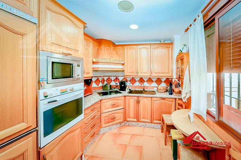 Foto 48b6a2c8-f939-4cb9-954a-cf2bc99d07e4. Casa  luminosa en zona colón, ideal para familias en Córdoba