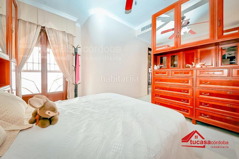 Foto fde19071-b223-436c-8a1c-05f8970cd5ea. Casa  luminosa en zona colón, ideal para familias en Córdoba